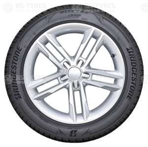 Bridgestone Blizzak LM005 215/65 R17 103H