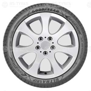 Goodyear Ultra Grip Performance 195/55 R15 85H (2015)